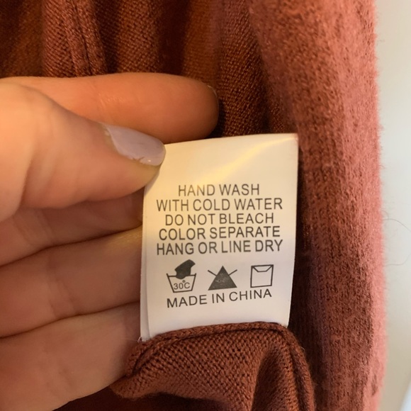 Boutique Rust color Cardigan Sweater - Picture 4 of 5